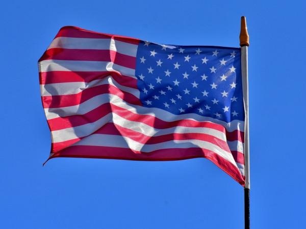 Secretário de Trump diz que é preciso "consertar" o Brasil em meio a disputa comercial