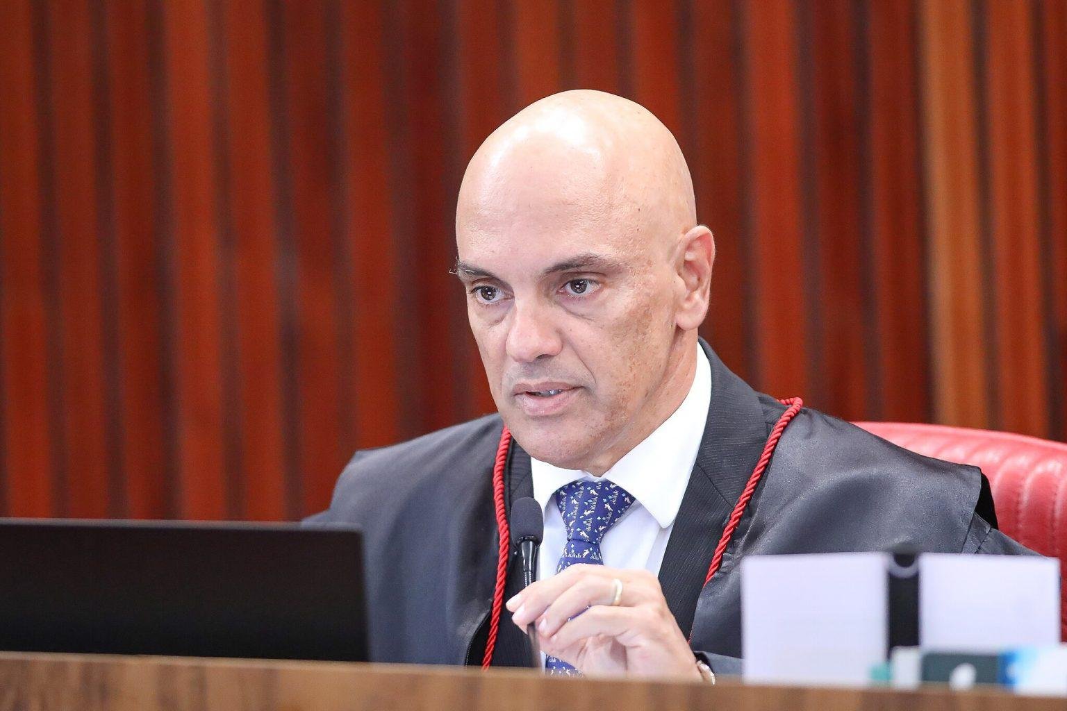 EUA criticam decisão de Moraes e alertam para ameaça à democracia