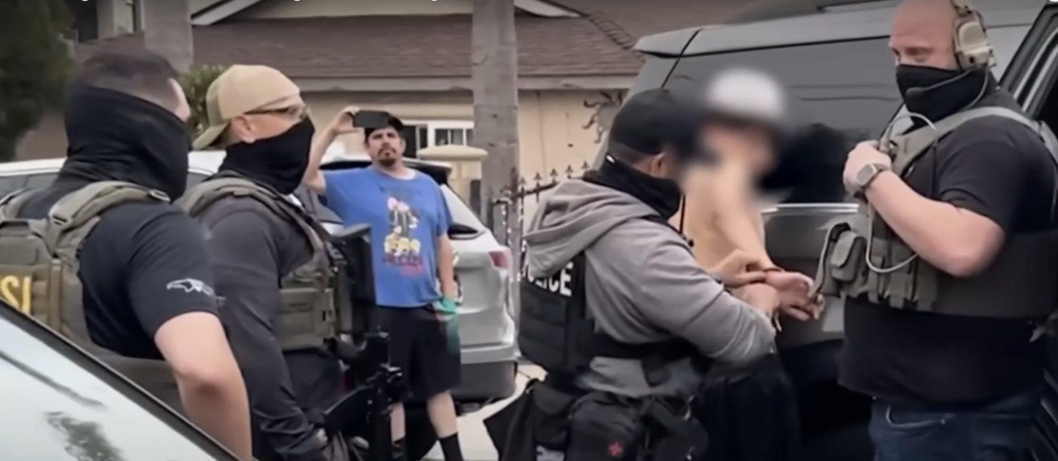 ICE faz recrutamento relâmpago em meio a denúncias de burnout entre agentes