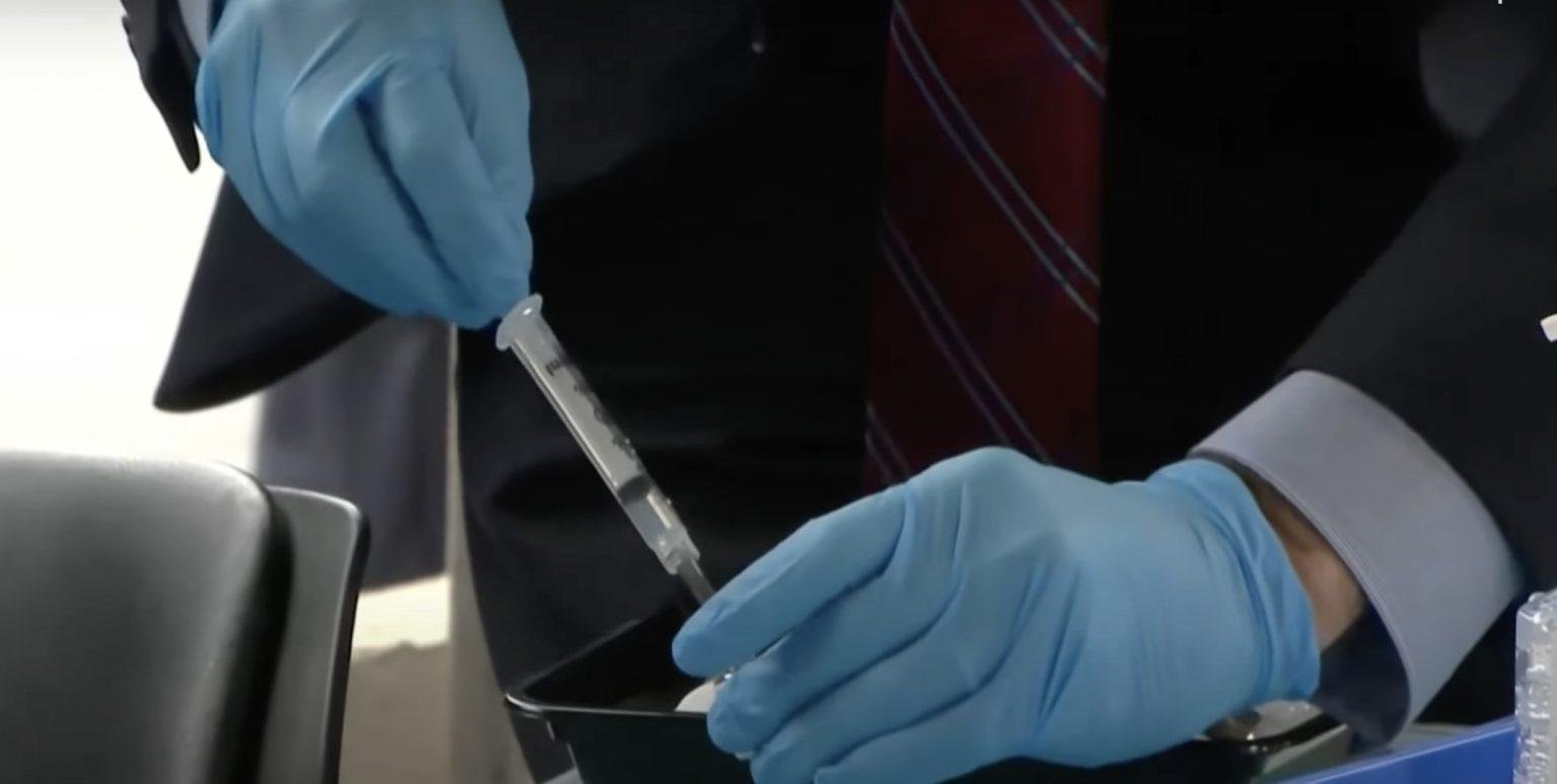 Flórida quer acabar com todas as vacinas obrigatórias